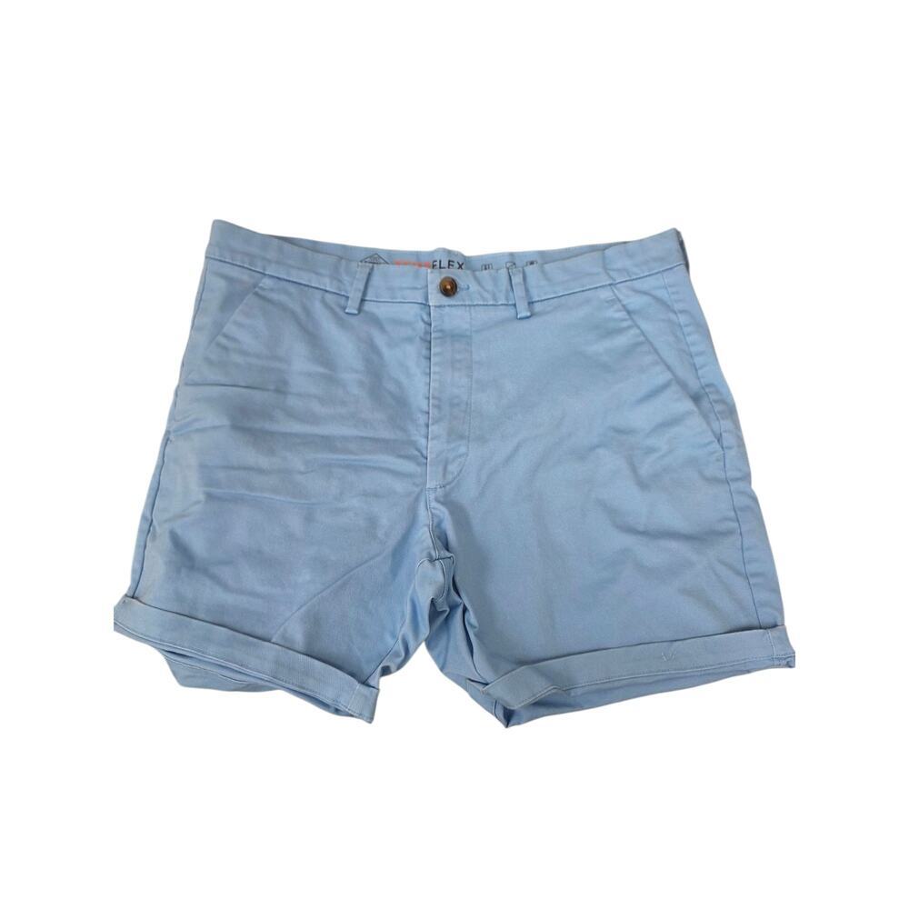 St. John's Bay TempFlex Men's Sky Blue Chino Shorts, Size 36, NWOT.
